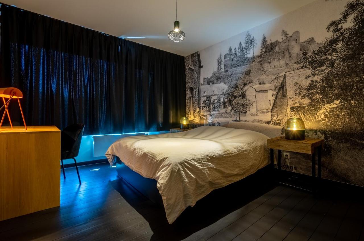 La Maison Noire ลา-โรช-ออง-อาร์เดน ภายนอก รูปภาพ